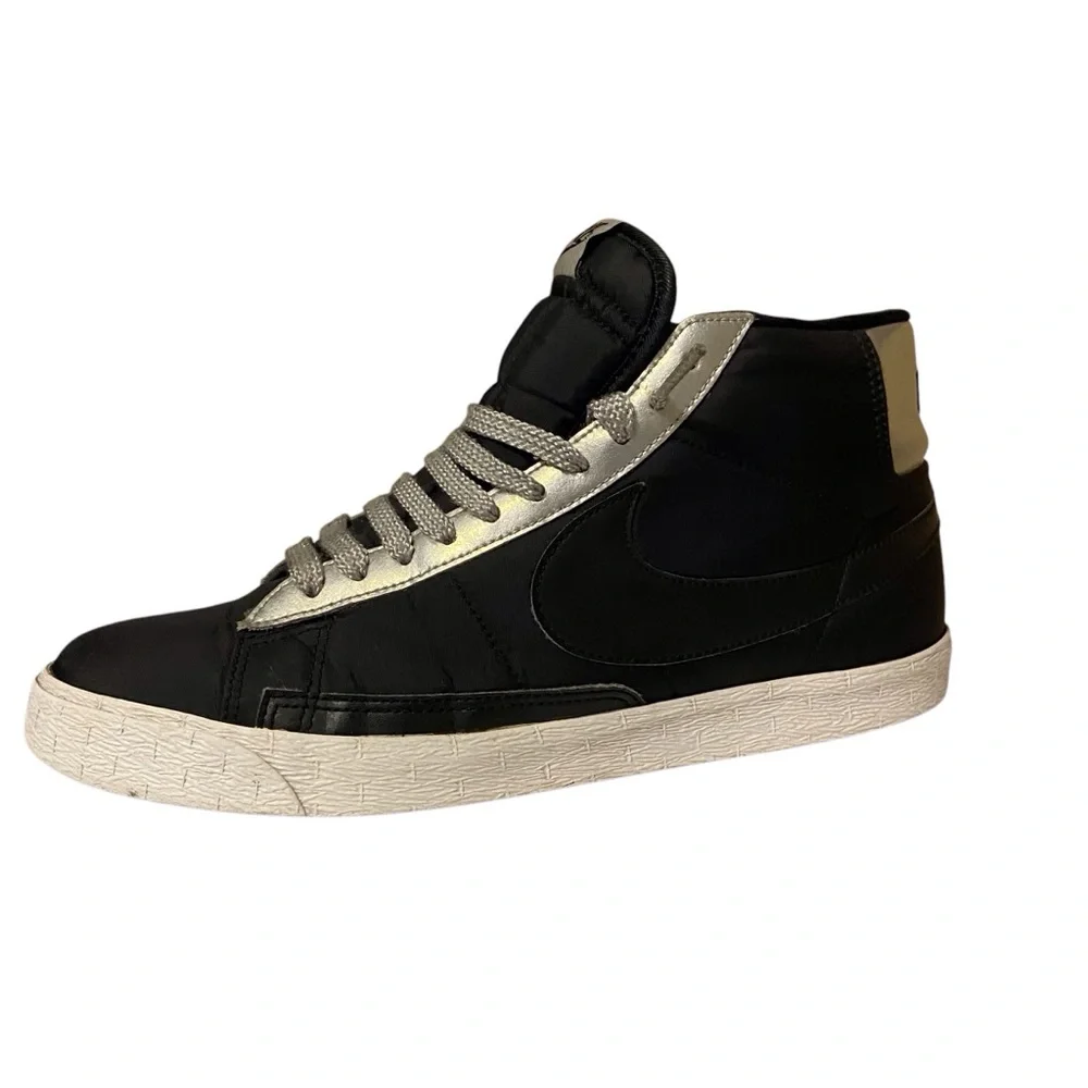 Nike SB Blazer High Black Metallic Silver Size 10 Men’s Shoe 315877-008